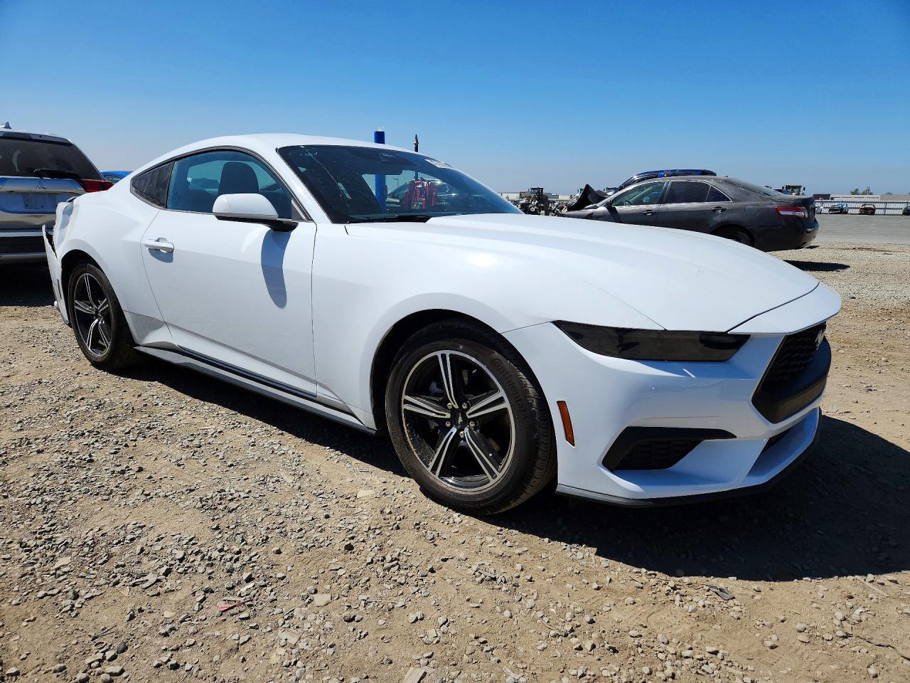 2025 Ford Mustang - Фото 4