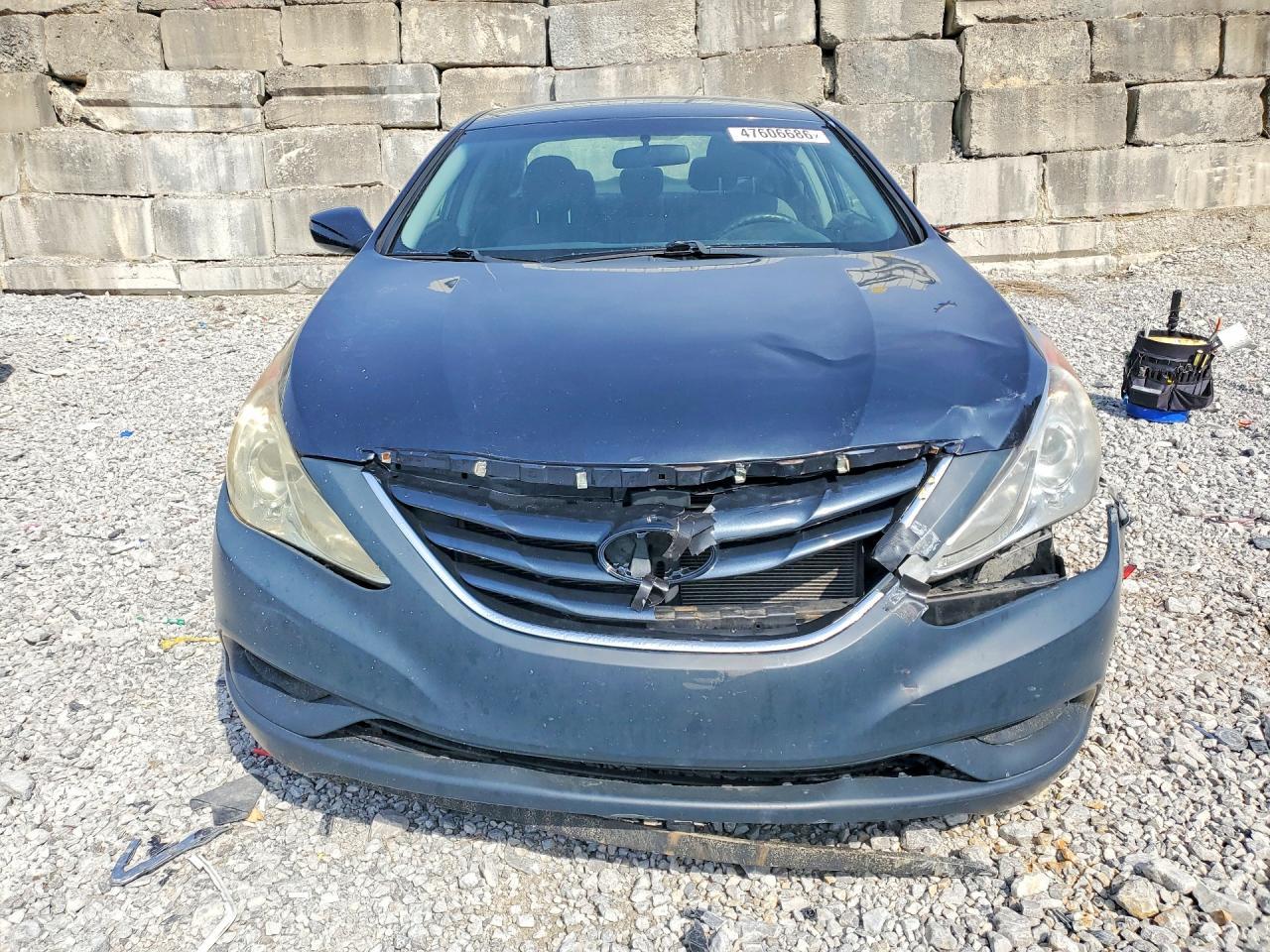 2011 Hyundai Sonata Gls - Image 5