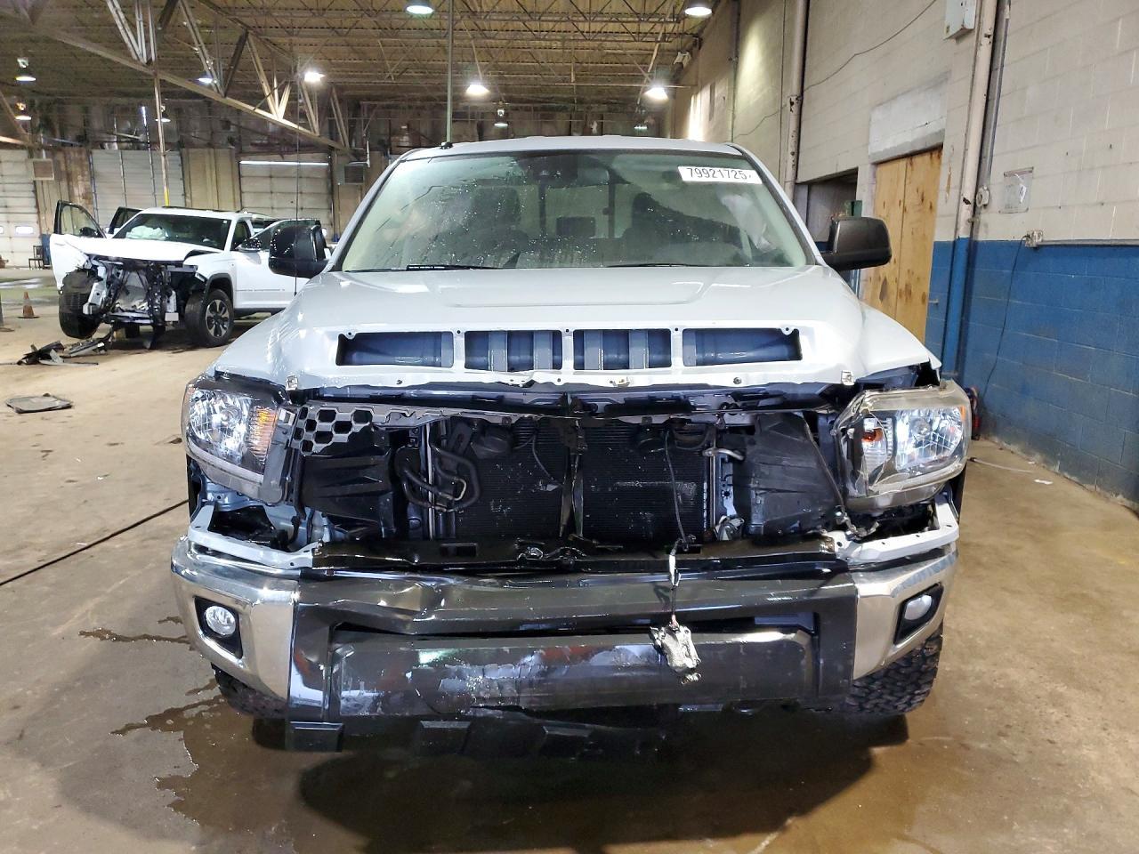 2018 Toyota Tundra Sr5 - Фото 5