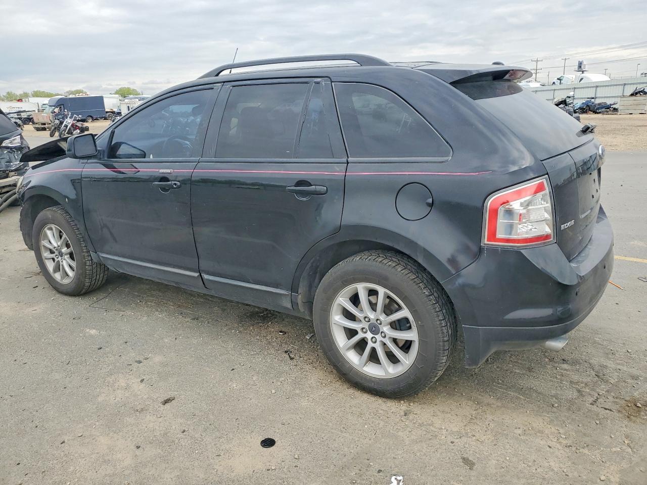 2007 Ford Edge Sel Plus - Image 2