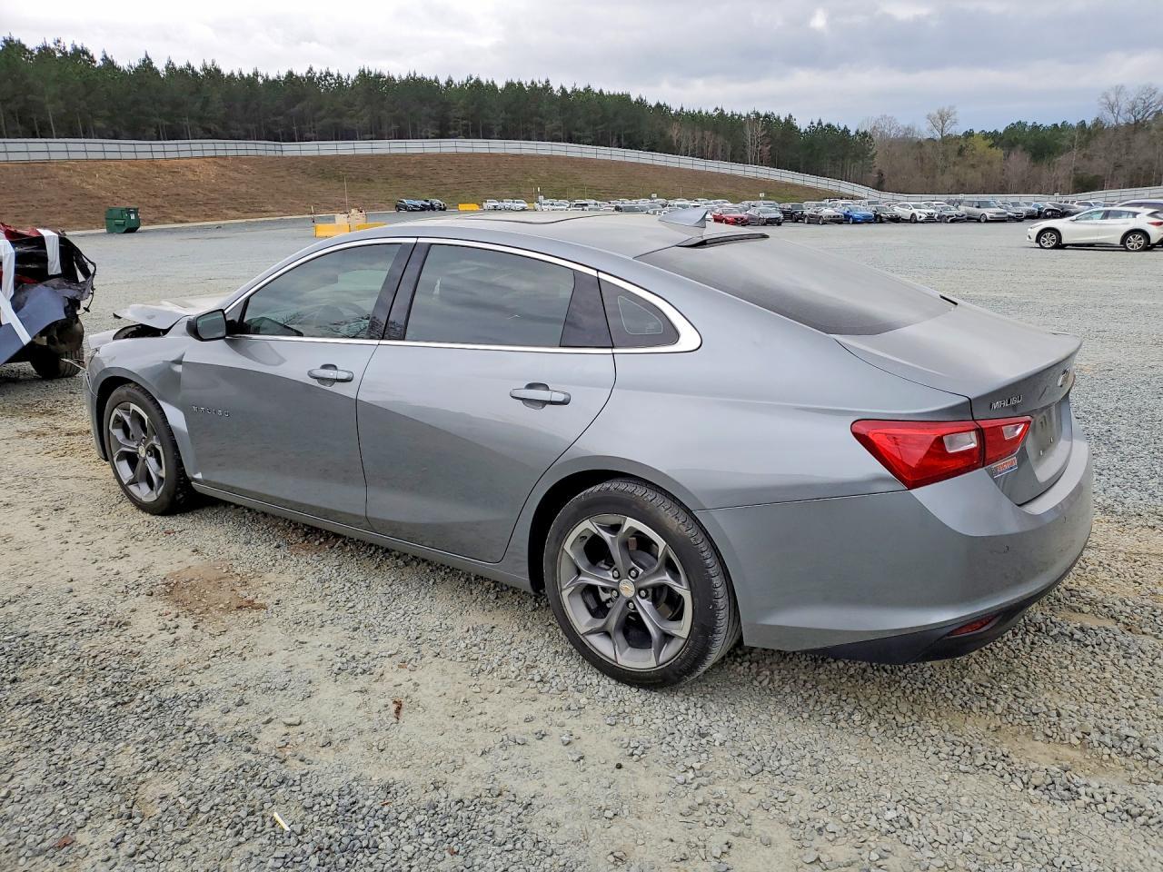 2024 Chevrolet Malibu Lt - Фото 2