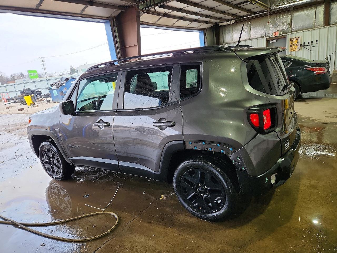 2018 Jeep Renegade Sport - Фото 2