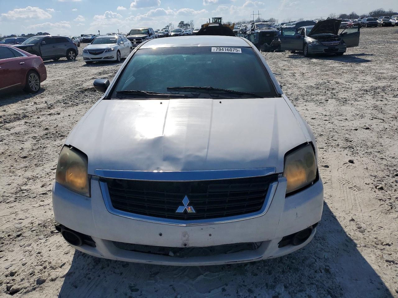 2012 Mitsubishi Galant Fe - Image 5
