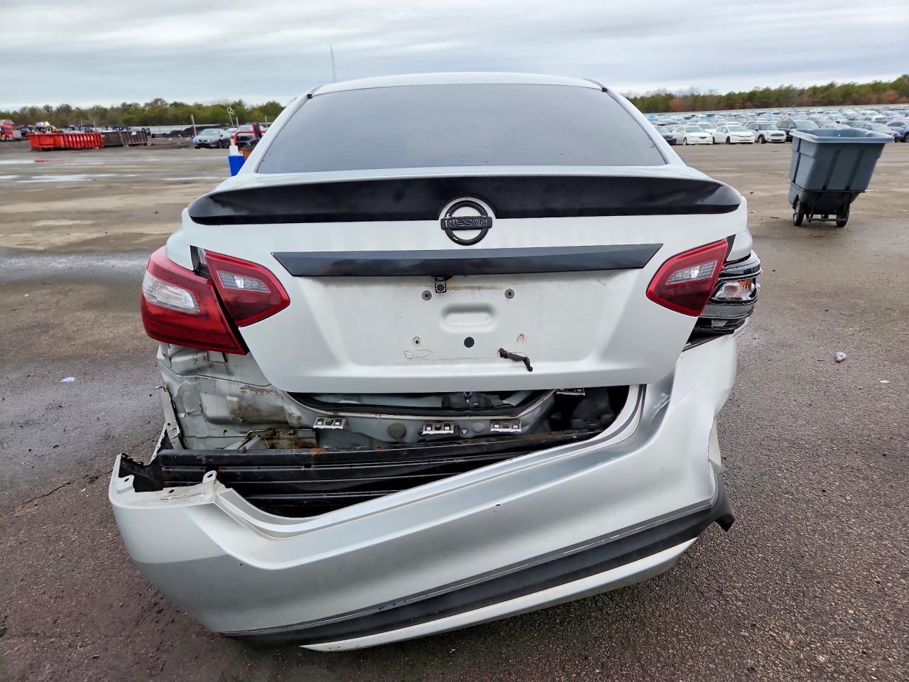 2017 Nissan Altima 2.5 Sr - Фото 6