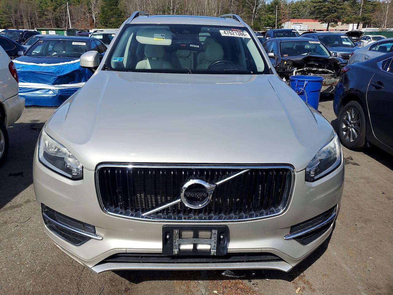 2016 Volvo Xc90 T5 - Image 5