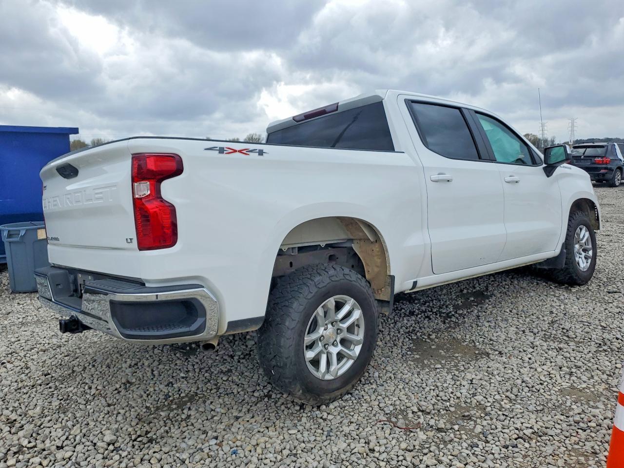 2023 Chevrolet Silverado K1500 Lt - Фото 3