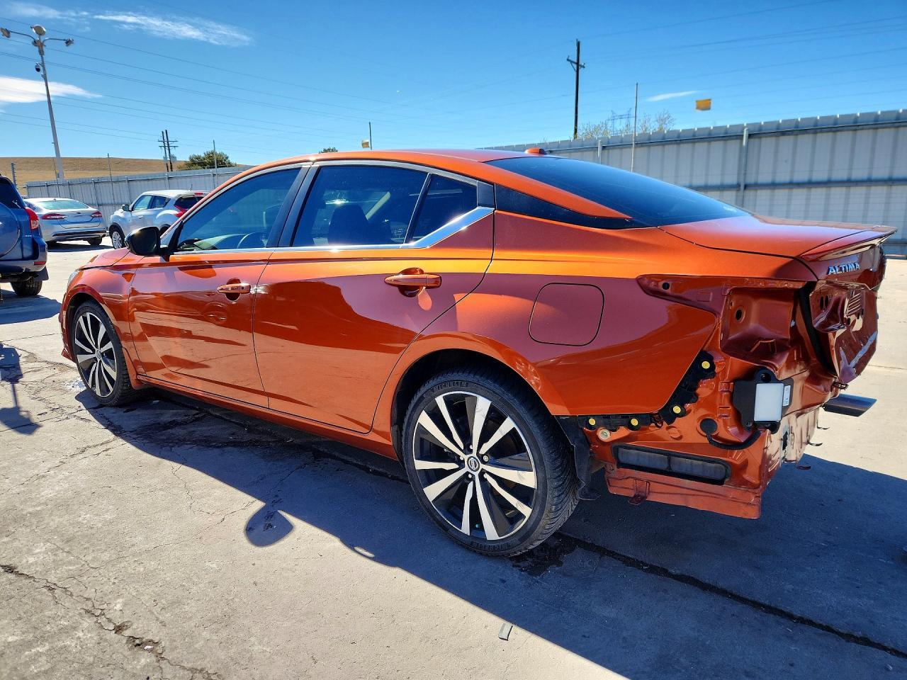 2020 Nissan Altima 2.5 Sr - Фото 2