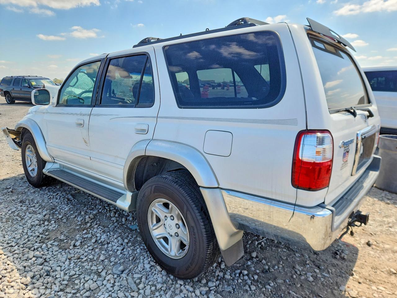 2002 Toyota 4Runner Sr5 - Image 2