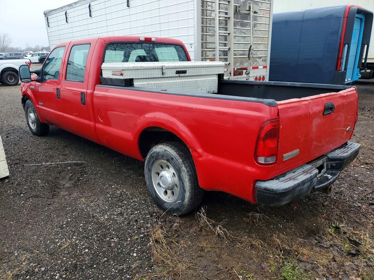 2005 Ford F350 Srw Super Duty - Image 2