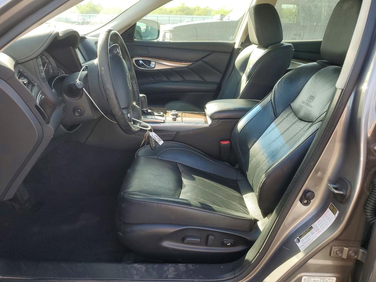 2014 Infiniti Q70 3.7 - Image 7