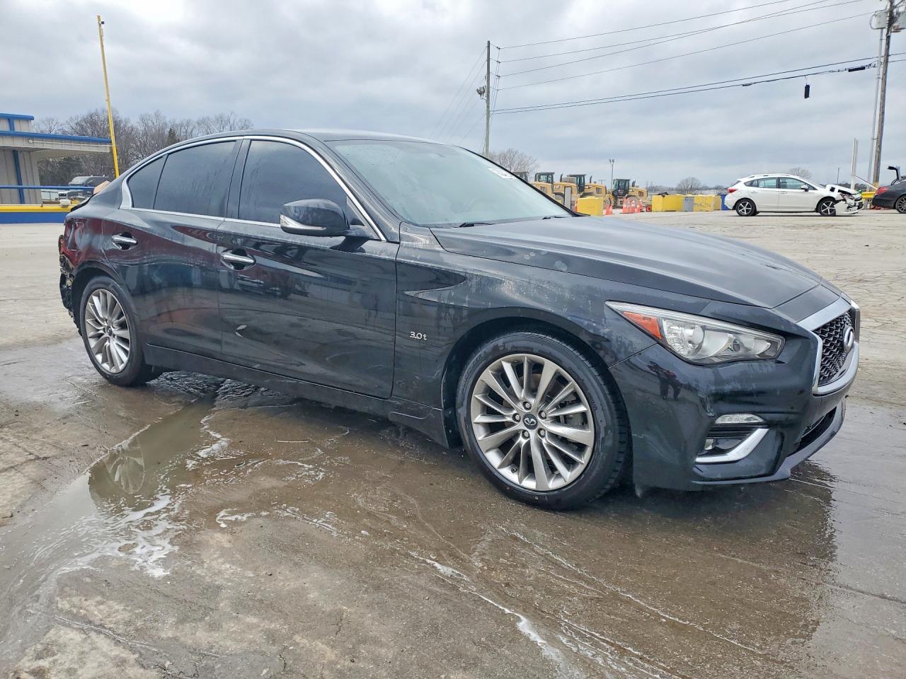 2019 Infiniti Q50 3.0T Luxe - Фото 4