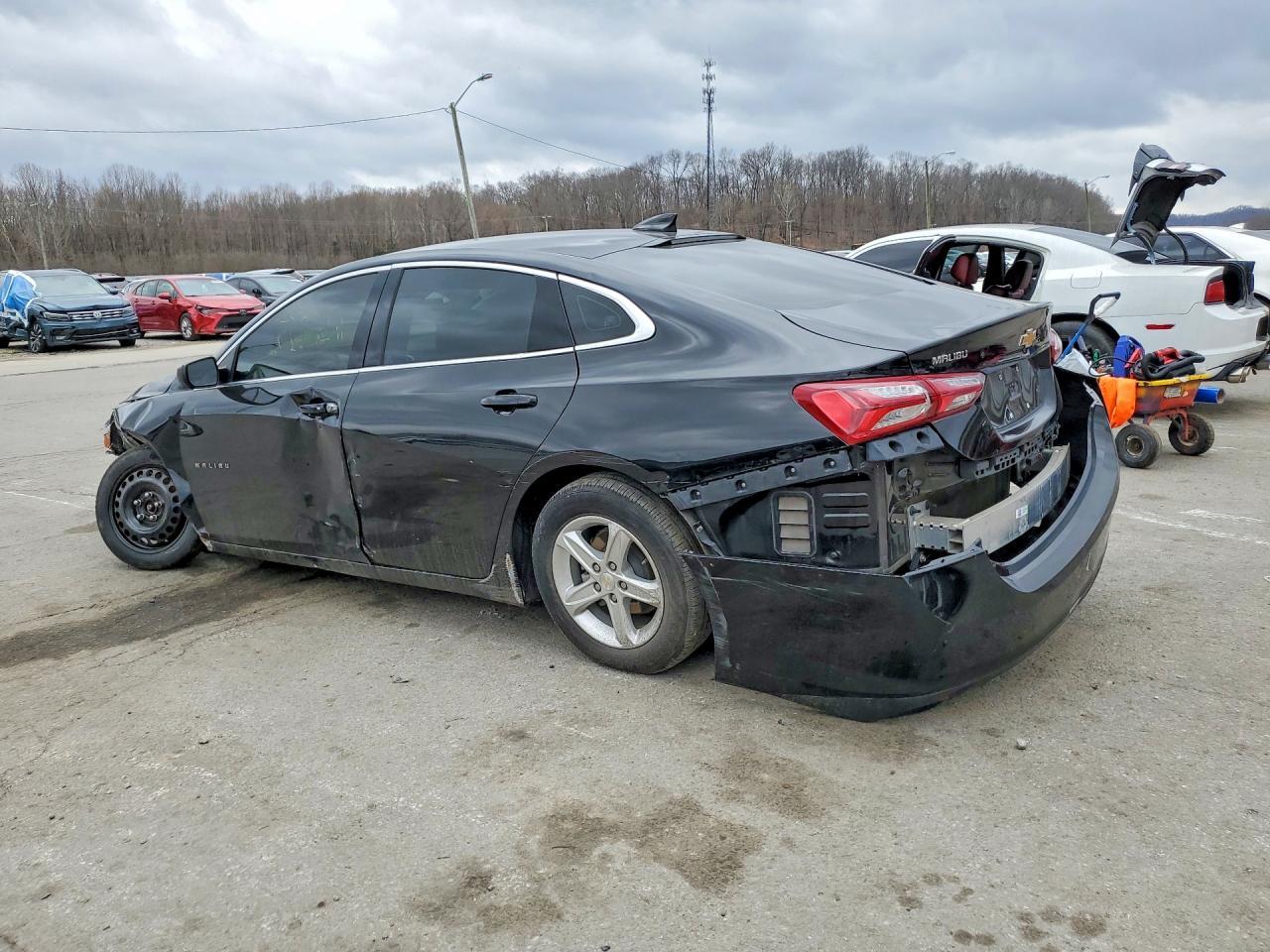 2022 Chevrolet Malibu Lt - Image 2