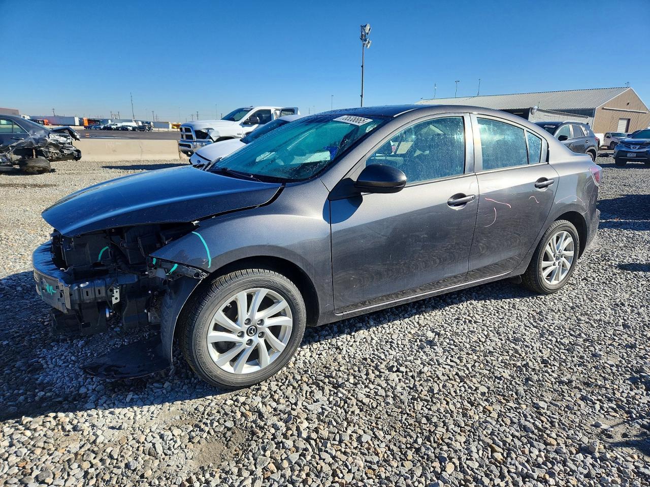 2013 Mazda 3 I
