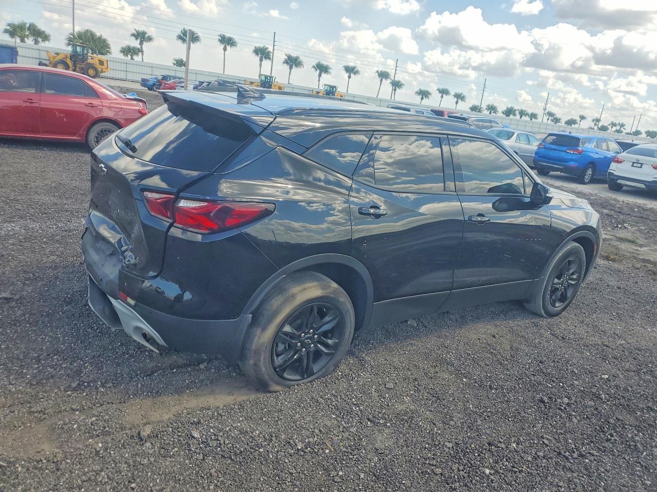 2021 Chevrolet Blazer 1Lt - Фото 3