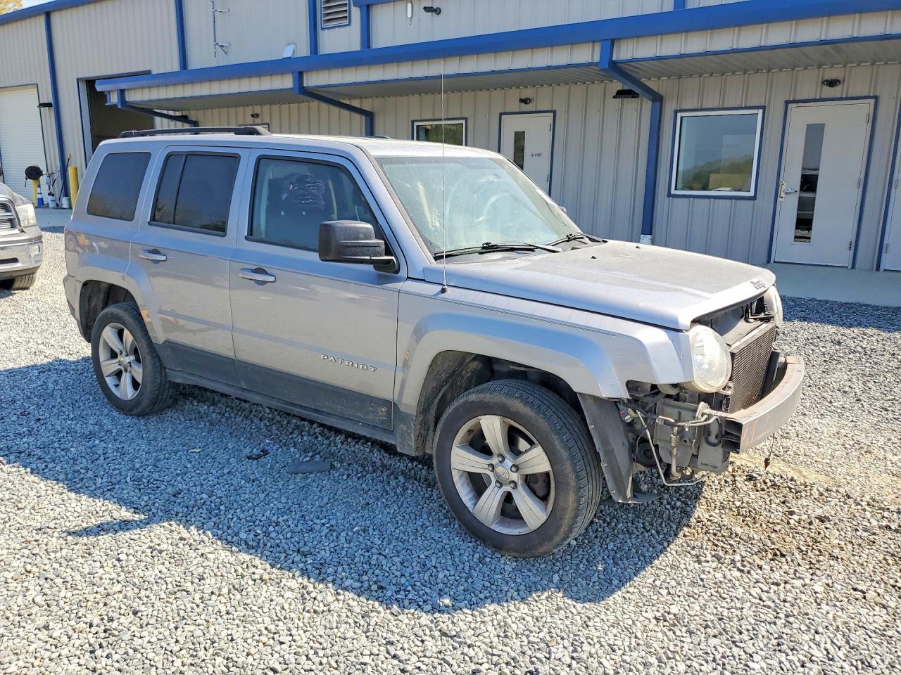 2016 Jeep Patriot Latitude - Фото 4
