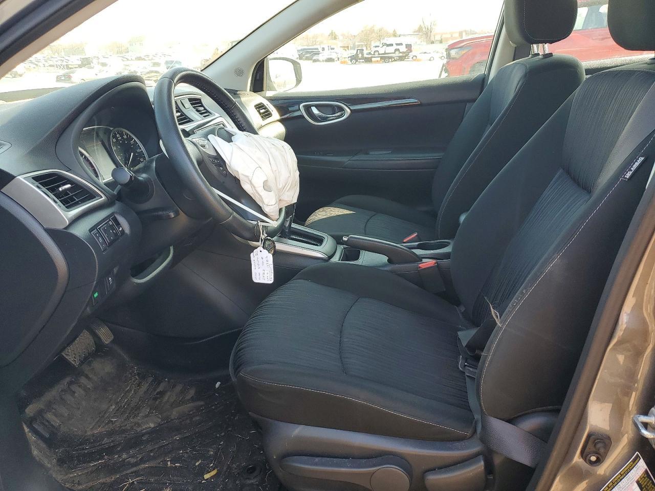 2019 Nissan Sentra Sv - Фото 7
