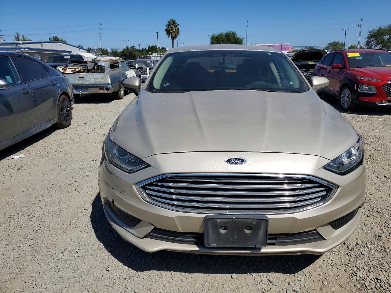 2017 Ford Fusion Se - Image 5