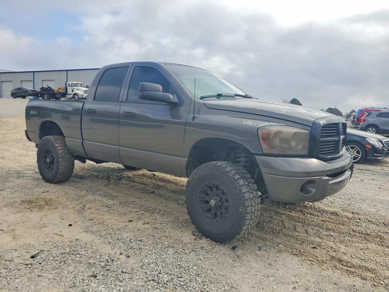 2004 Dodge Ram 2500 St - Фото 4