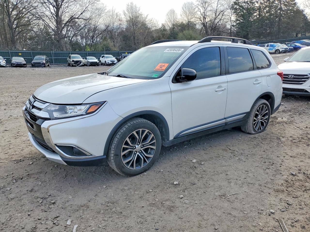 2017 Mitsubishi Outlander Es