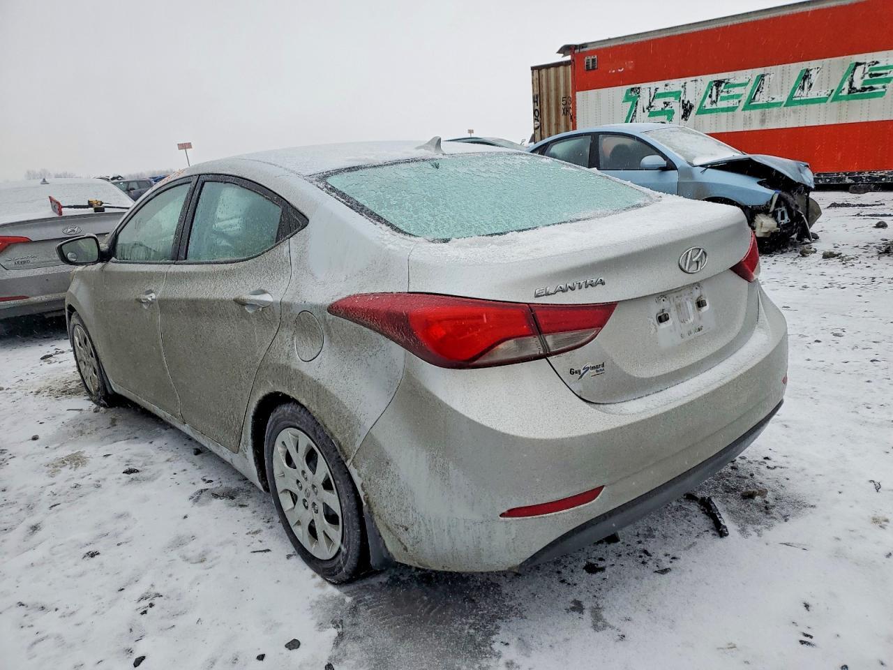 2014 Hyundai Elantra Se - Image 2
