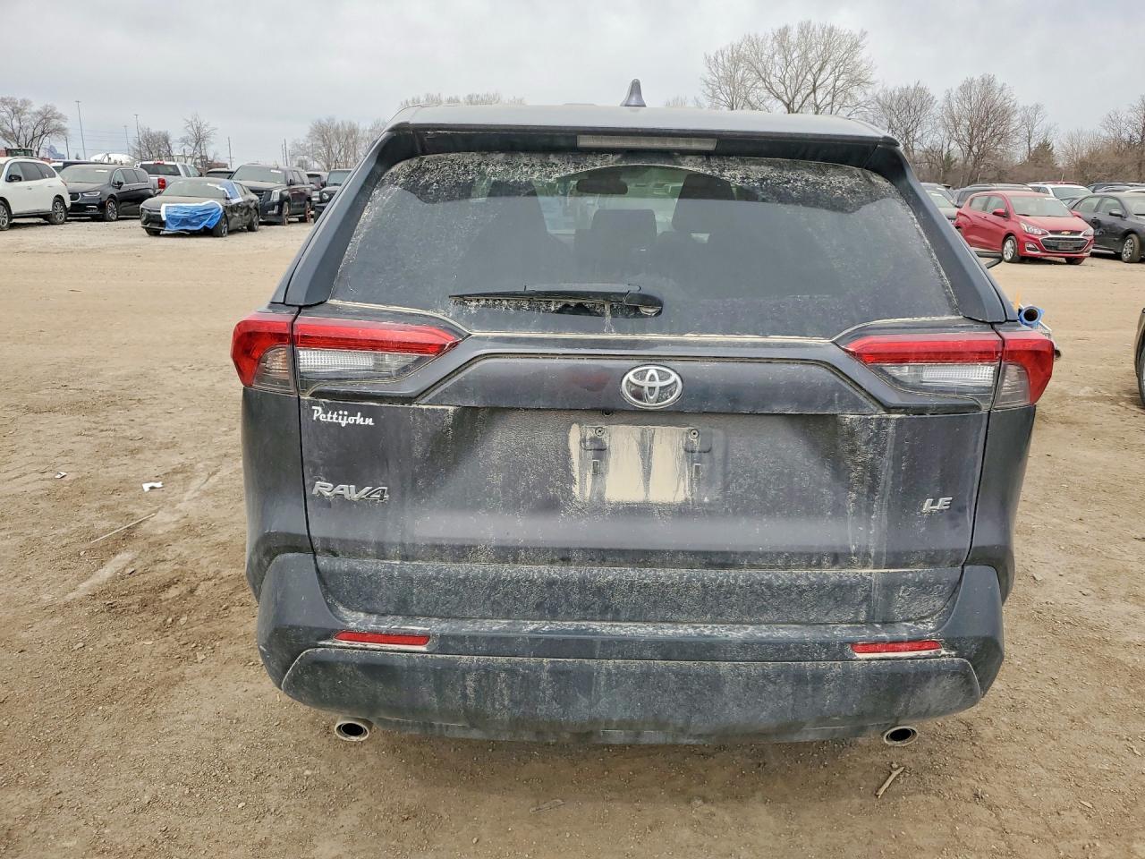 2022 Toyota Rav4 Le - Фото 6
