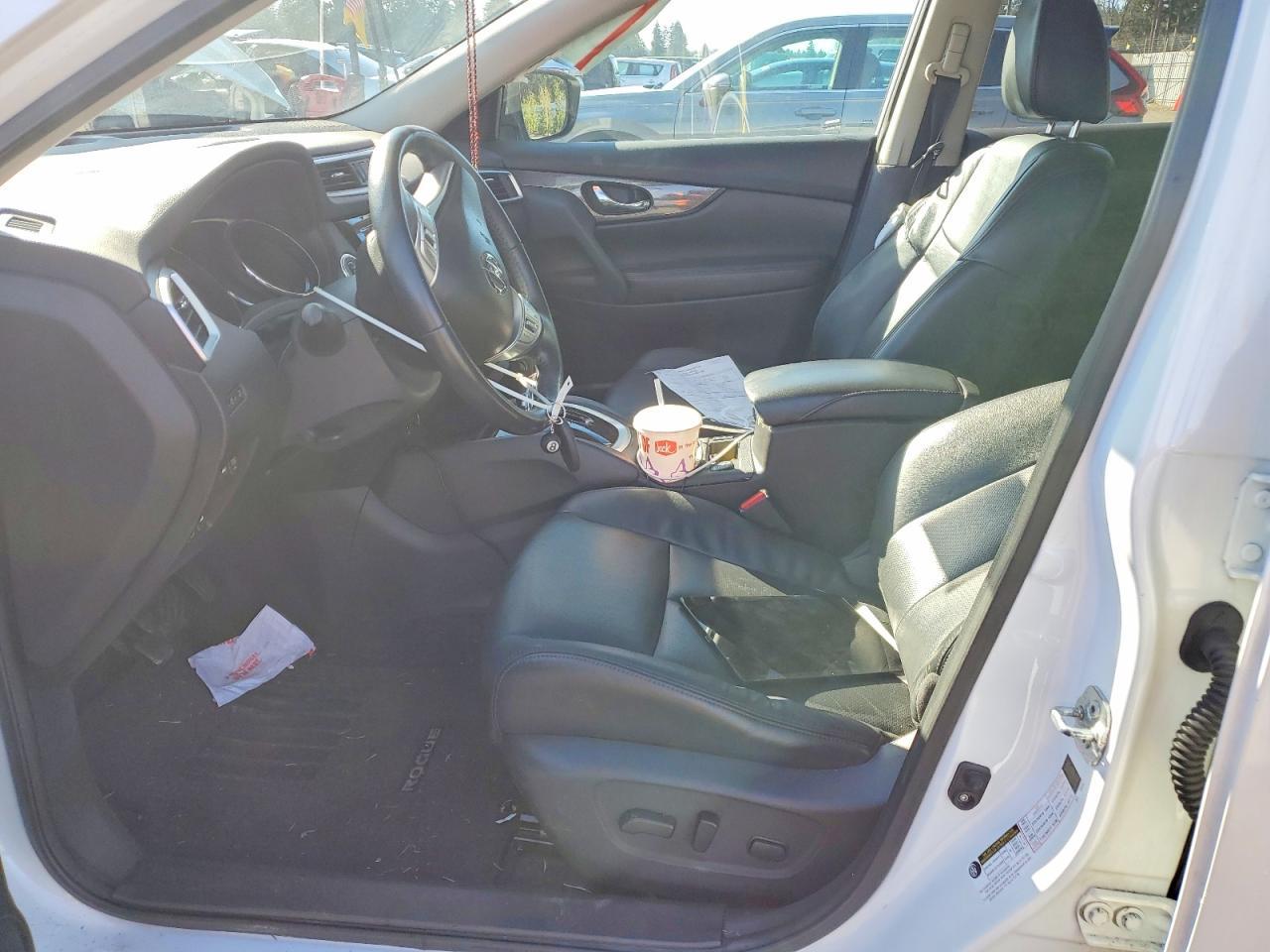 2015 Nissan Rogue - Image 7