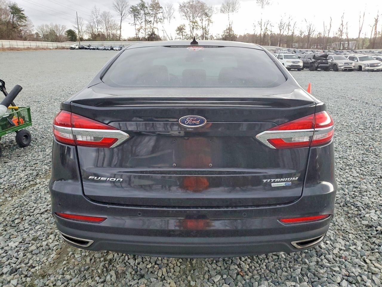 2020 Ford Fusion Titanium - Фото 6
