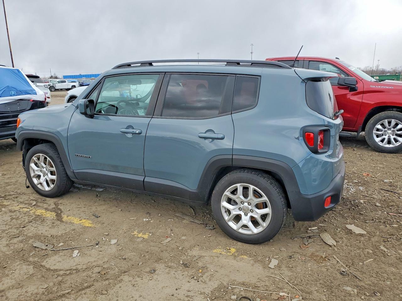 2018 Jeep Renegade Latitude - Фото 2