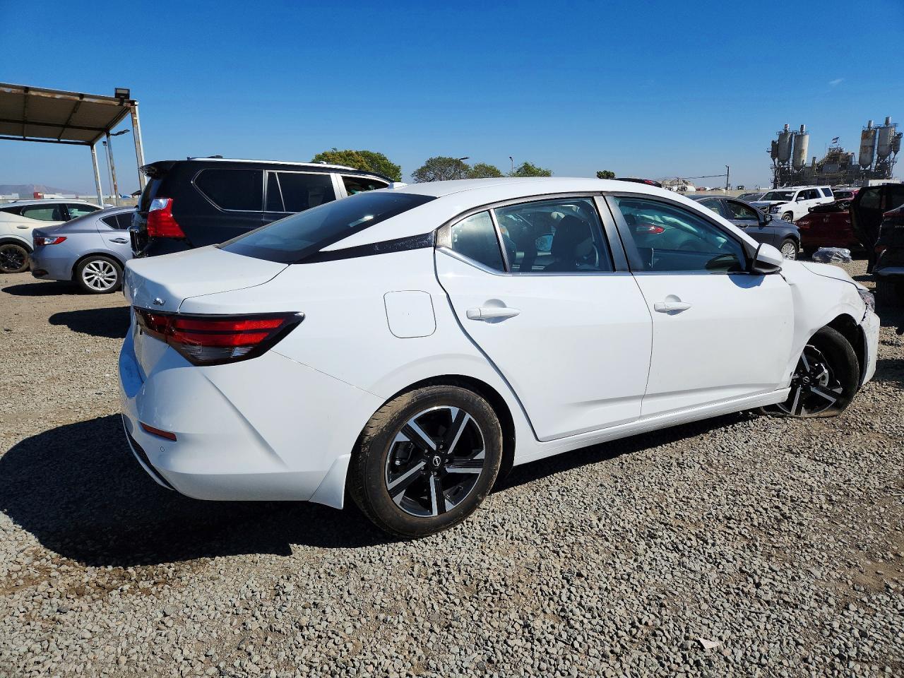 2024 Nissan Sentra Sv - Image 3