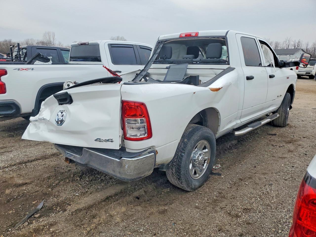 2019 Ram 2500 Tradesman - Фото 3