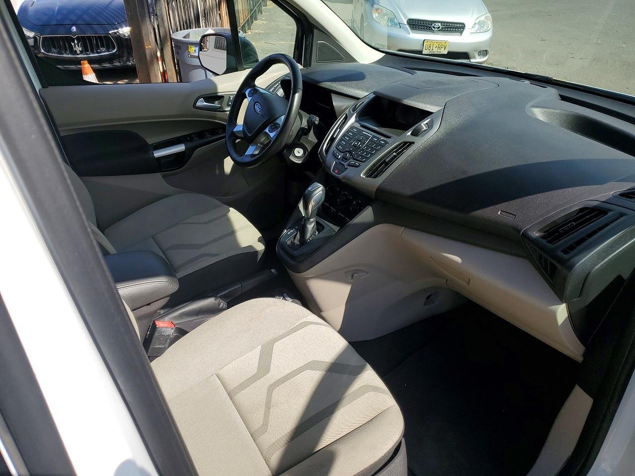 2018 Ford Transit Connect Xlt - Фото 5