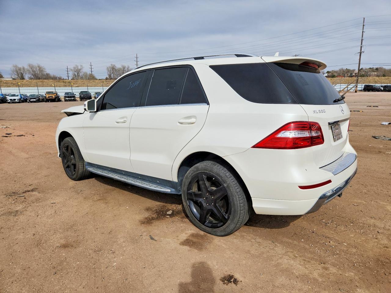 2014 Mercedes-Benz Ml 550 4Matic - Image 2