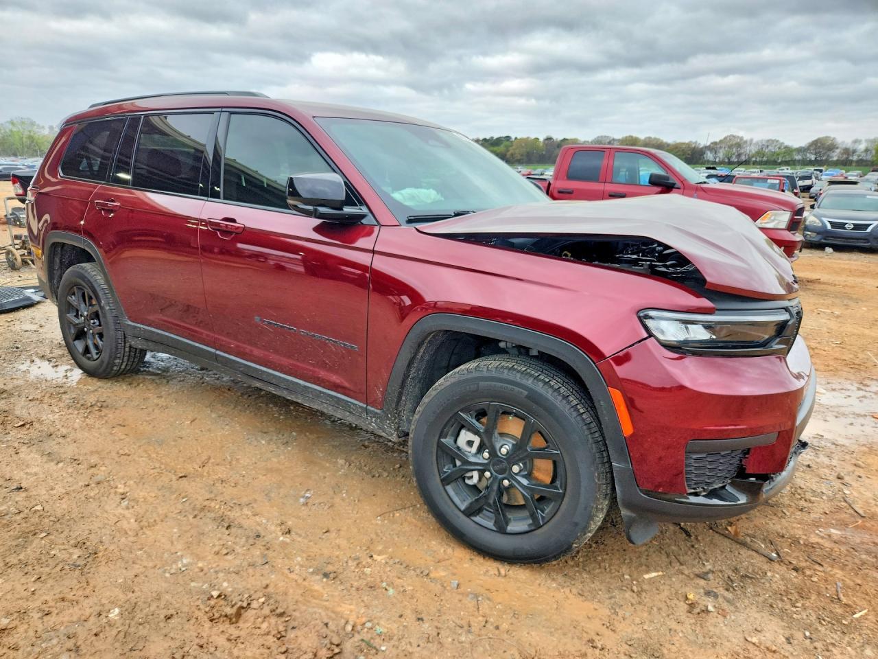 2024 Jeep Grand Cherokee L Laredo - Image 4