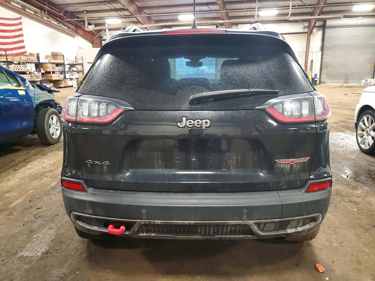 2019 Jeep Cherokee Trailhawk - Фото 6