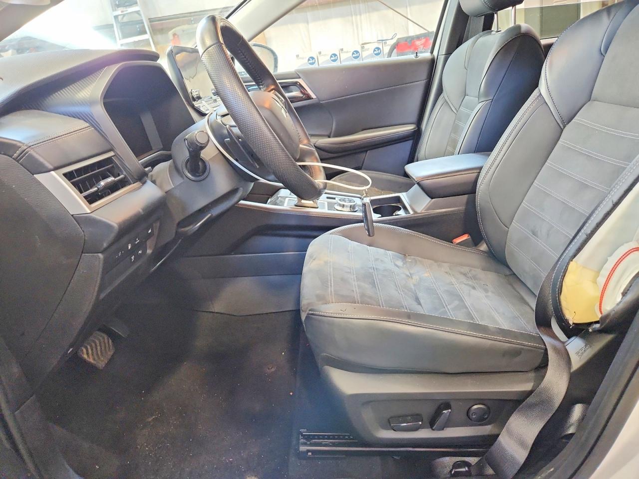 2025 Mitsubishi Outlander Se - Фото 7