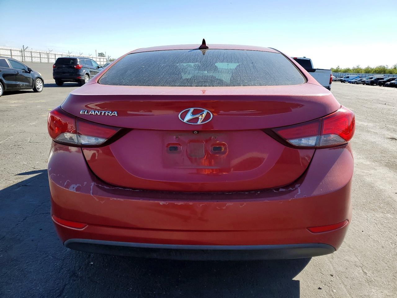 2014 Hyundai Elantra Se - Фото 6