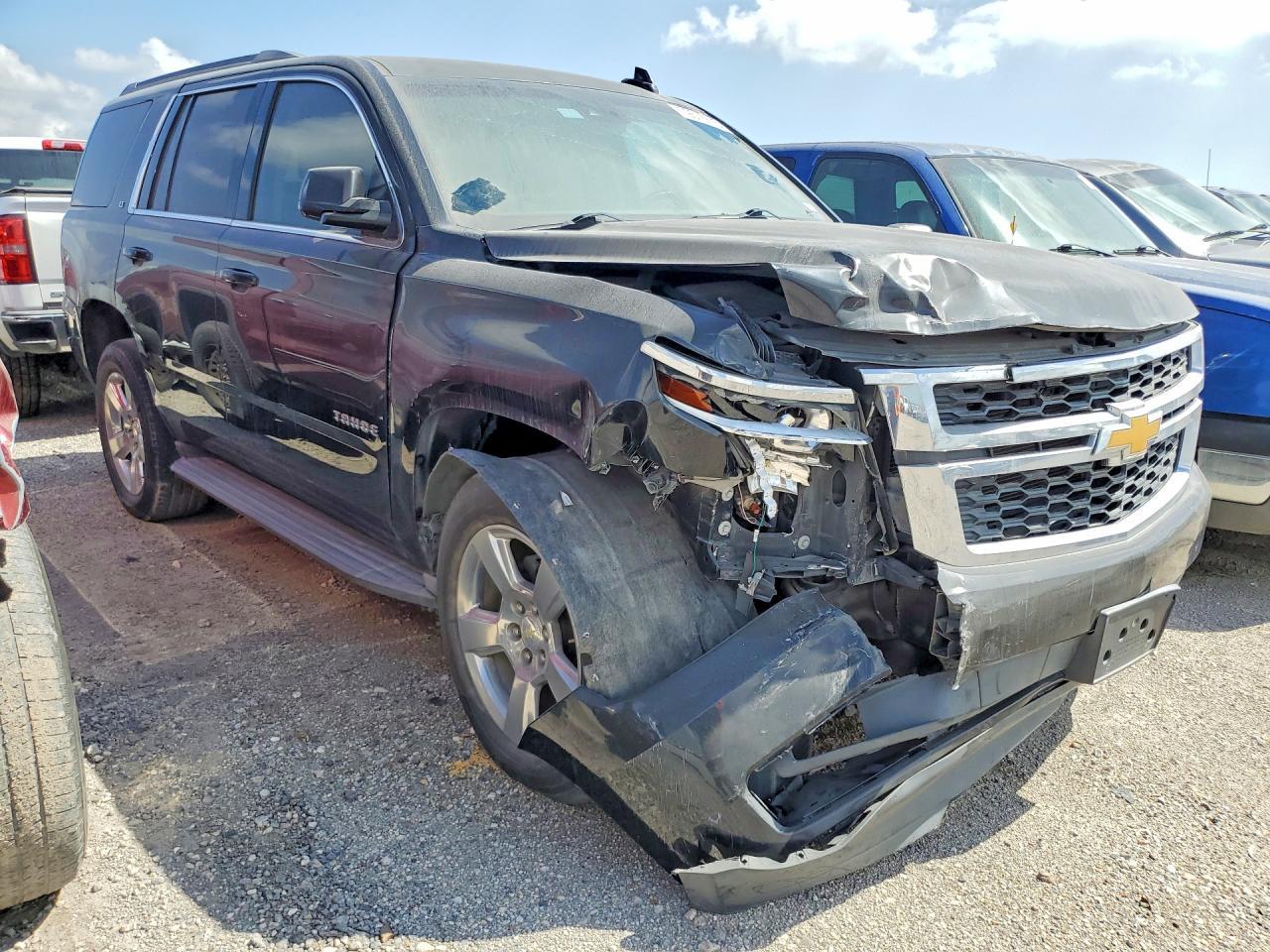 2016 Chev Tahoe C150 - Image 4