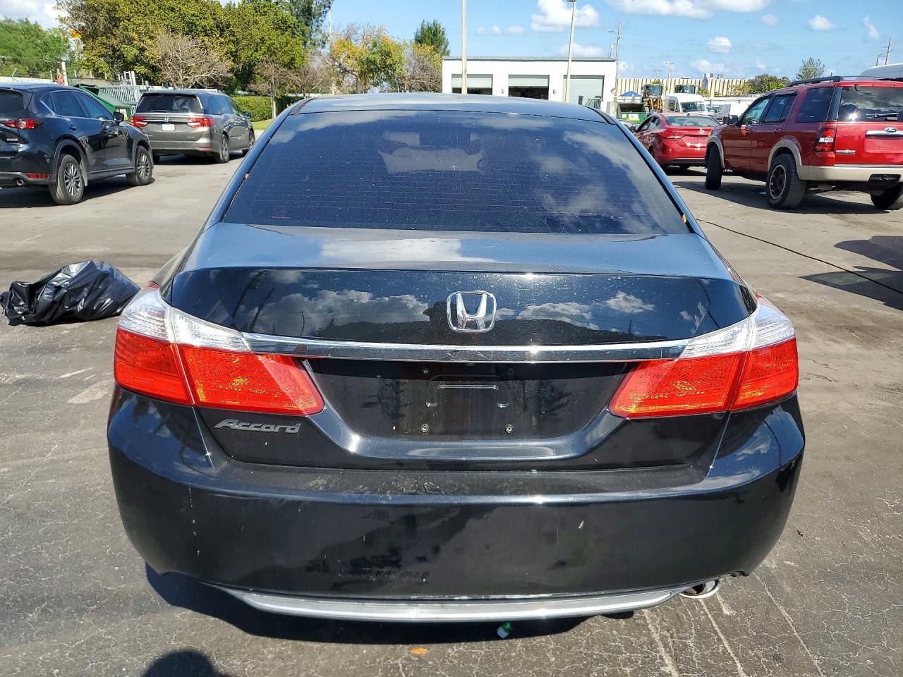 2015 Honda Accord Ex - Фото 6