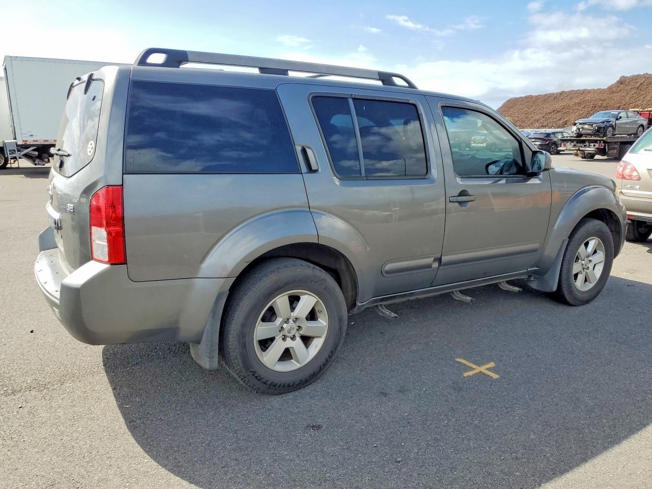 2008 Nissan Pathfinder S - Фото 3