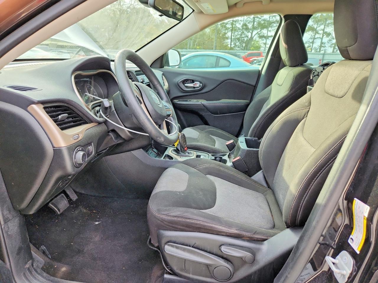 2014 Jeep Cherokee Sport - Фото 7