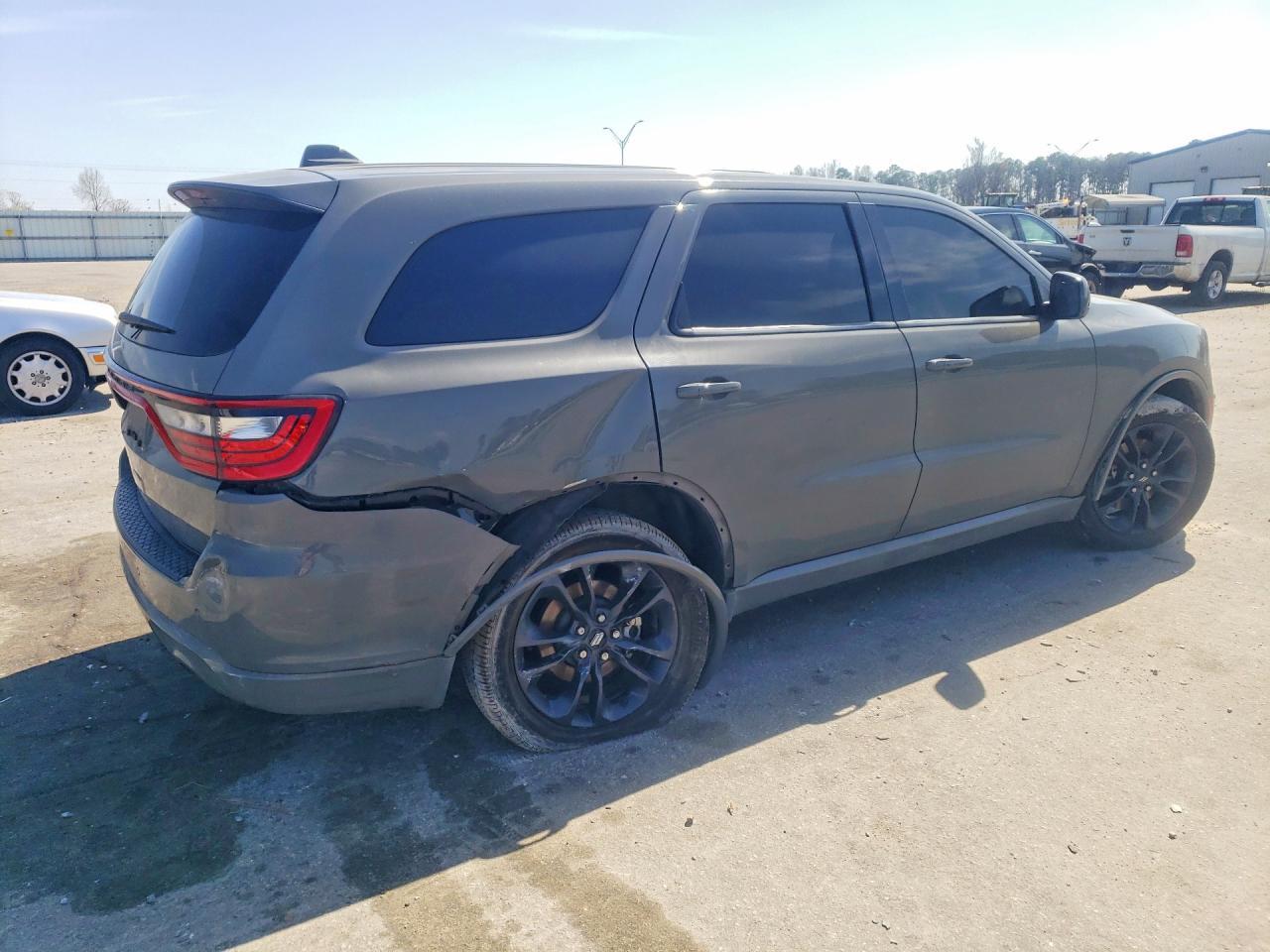 2021 Dodge Durango Sxt - Фото 3