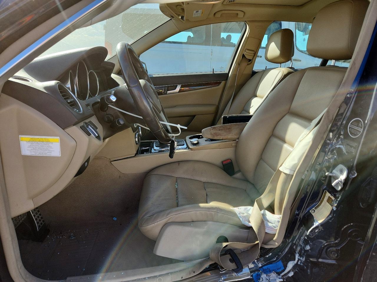 2014 Mercedes-Benz C 250 - Фото 7