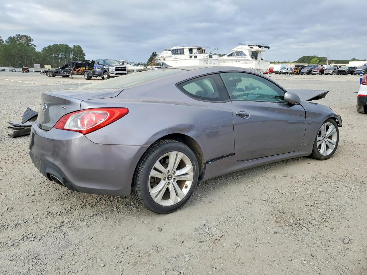 2012 Hyundai Genesis Coupe 2.0T - Image 3