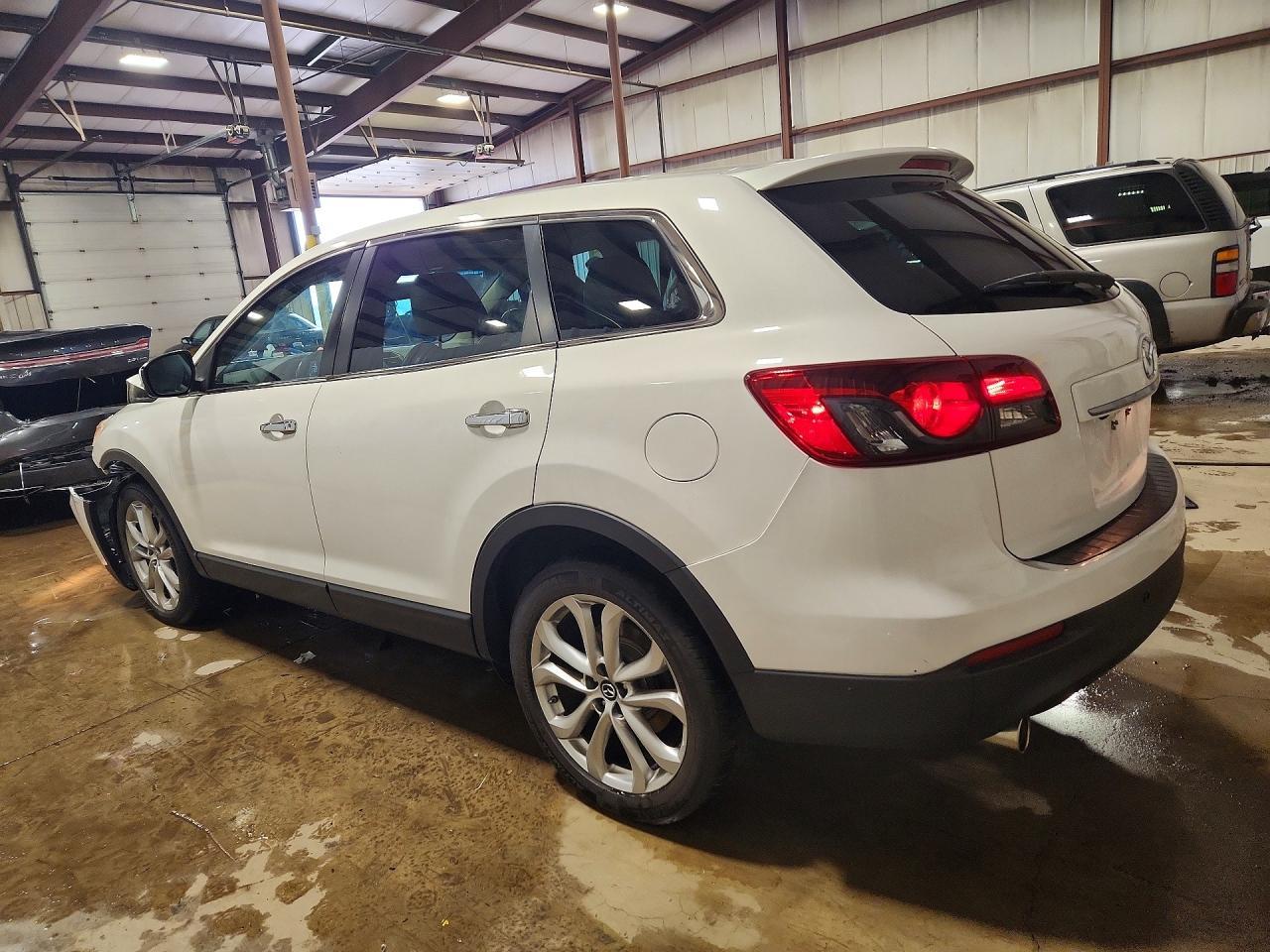 2013 Mazda Cx-9 Grand Touring - Image 2