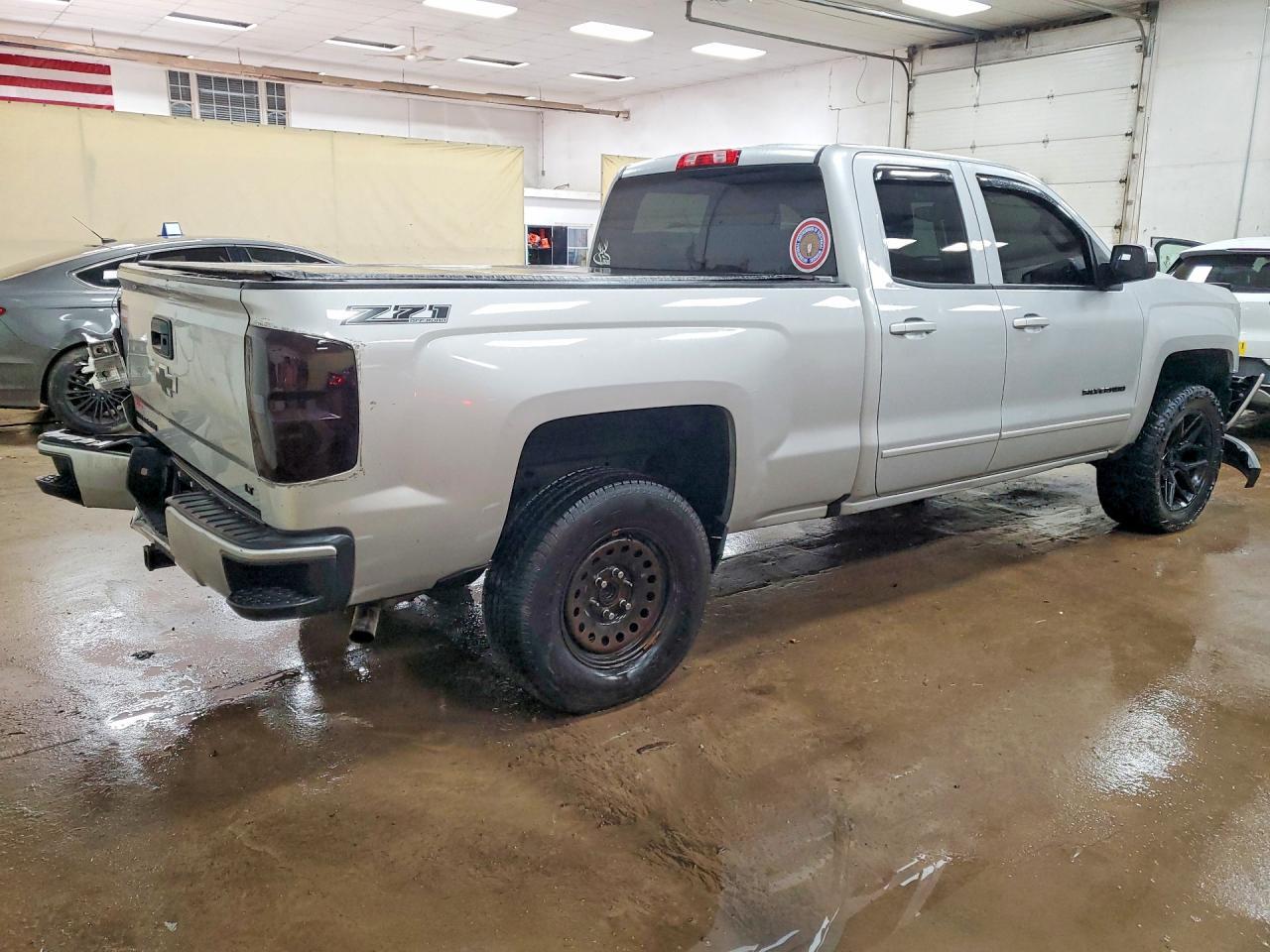 2018 Chevrolet Silverado K1500 Lt - Image 3
