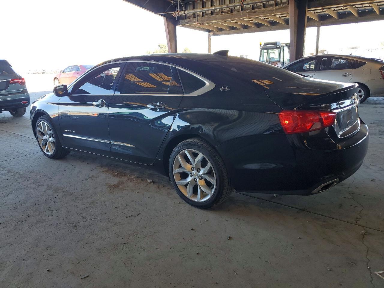 2018 Chevrolet Impala Premier - Фото 2