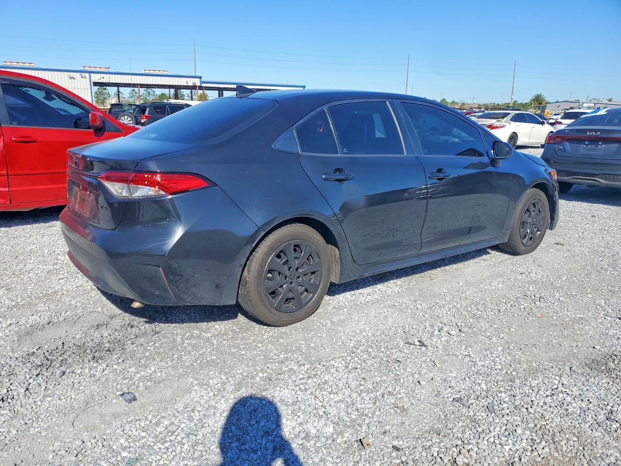 2020 Toyota Corolla Le - Фото 3
