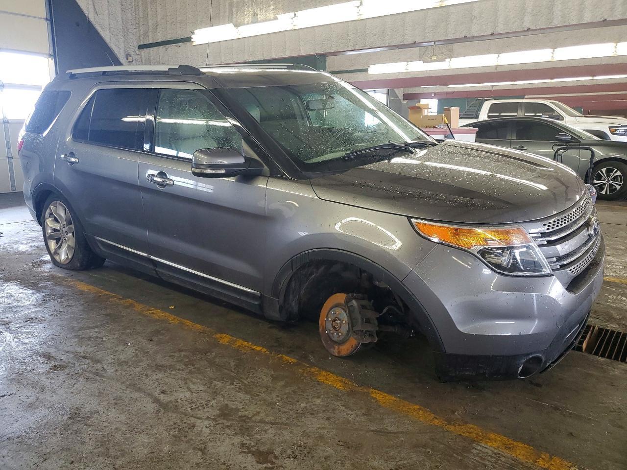 2011 Ford Explorer Limited - Image 4