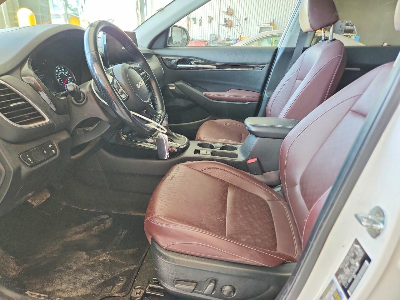 2023 Kia Seltos Sx - Image 7