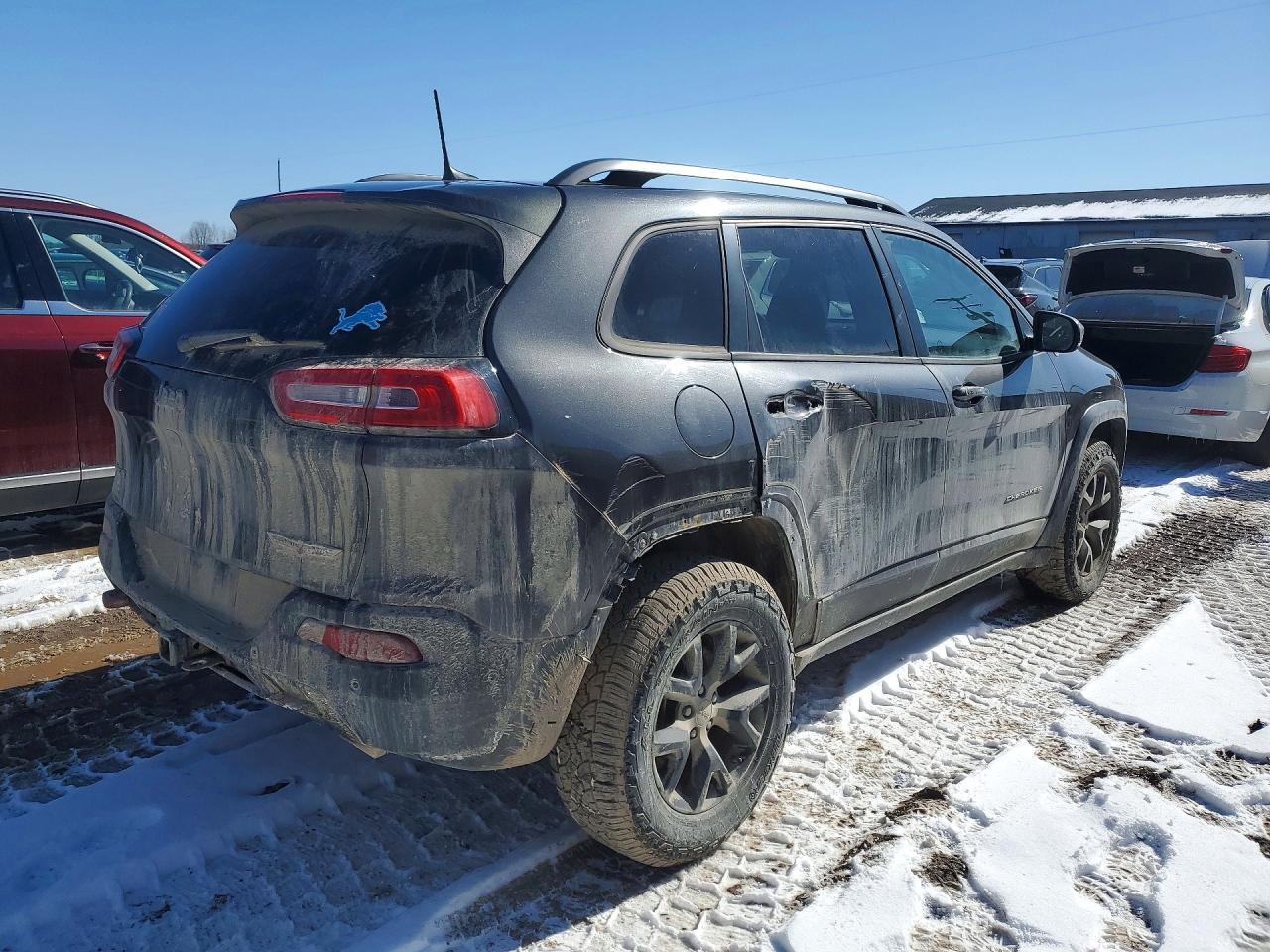2017 Jeep Cherokee Trailhawk - Image 3